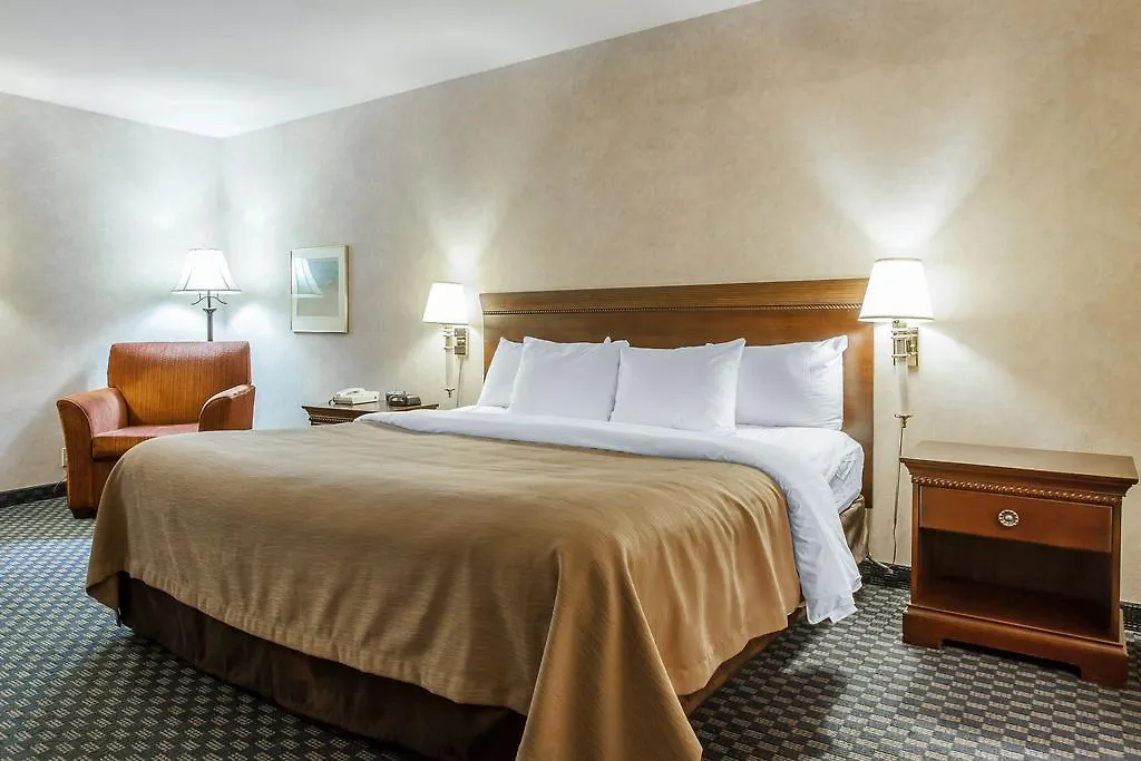 Comfort Inn & Suites Sea-Tac Airport SeaTac 3*,